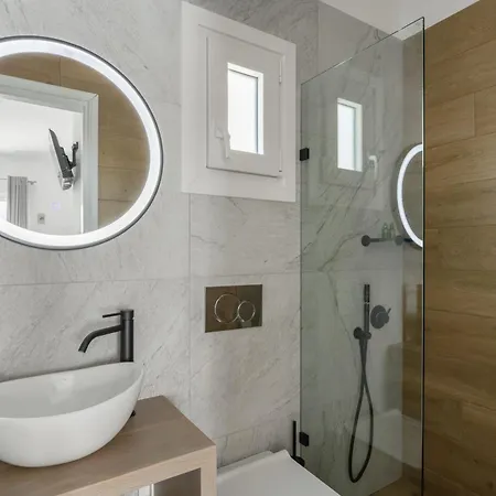 Apartament Irini's Poiema